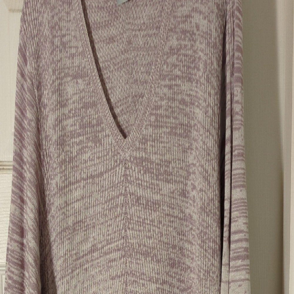 V-Neck Knit Sweater in Purple